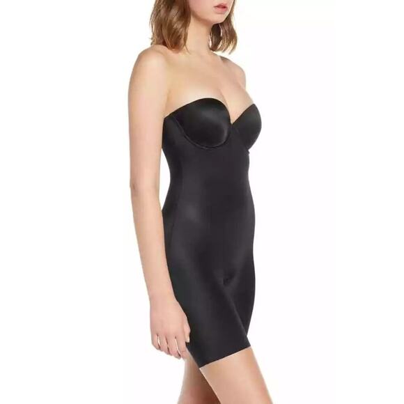 SPANX Suit Your Fancy Strapless Cupped Mid-Thigh Bodysuit Size Medium NWT - Picture 3 of 14